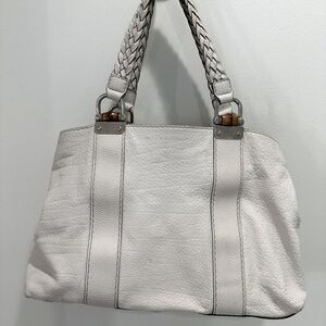 Gucci Bamboo Bar Leather Tote Bag in Ivory